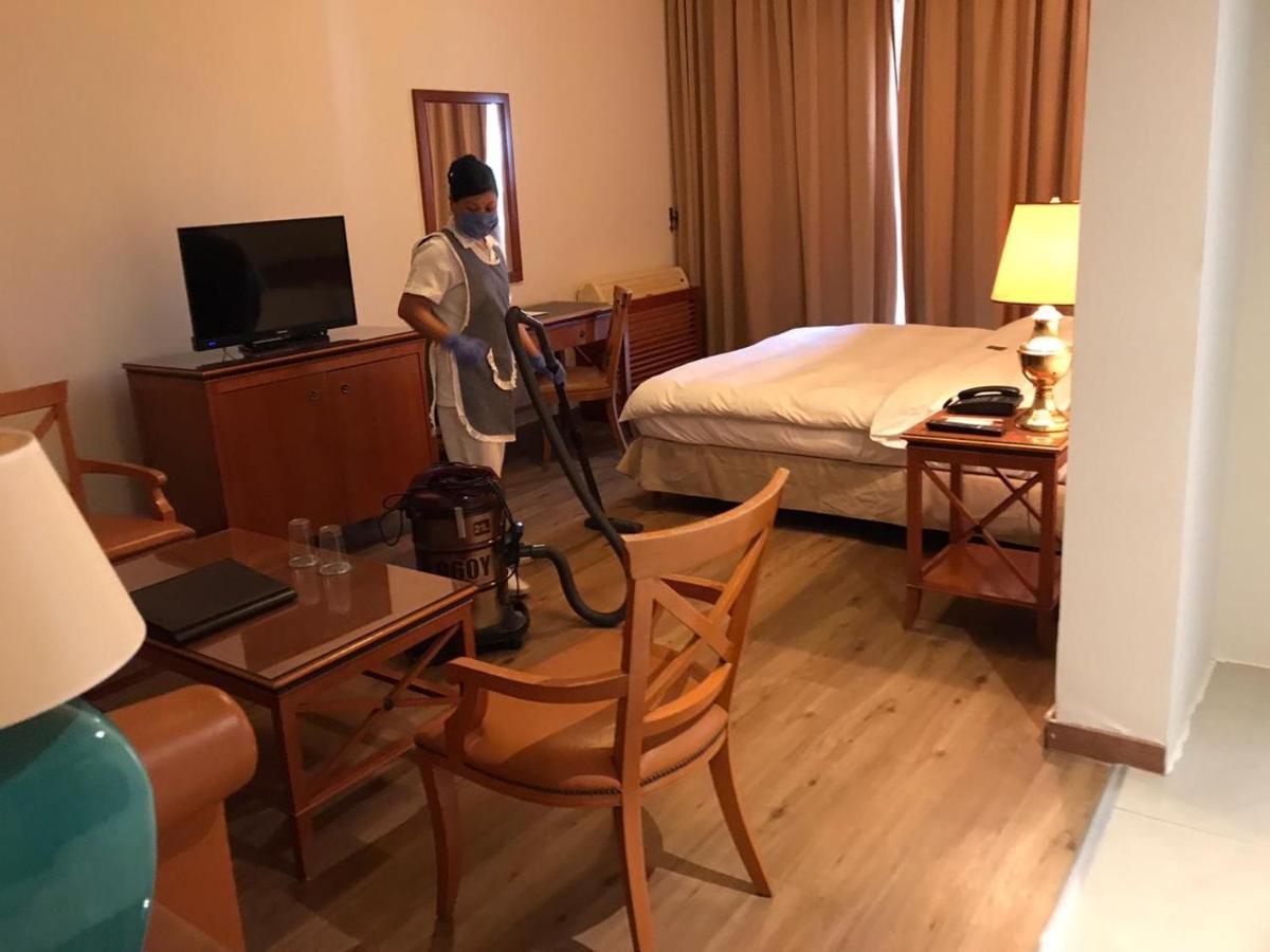 Napoleon Hotel Beirut Eksteriør billede