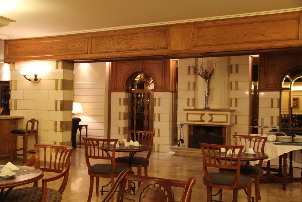 Napoleon Hotel Beirut Eksteriør billede