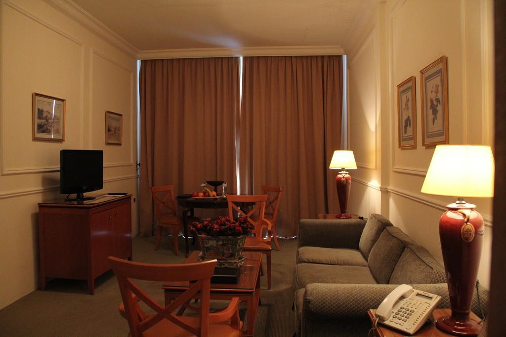 Napoleon Hotel Beirut Eksteriør billede