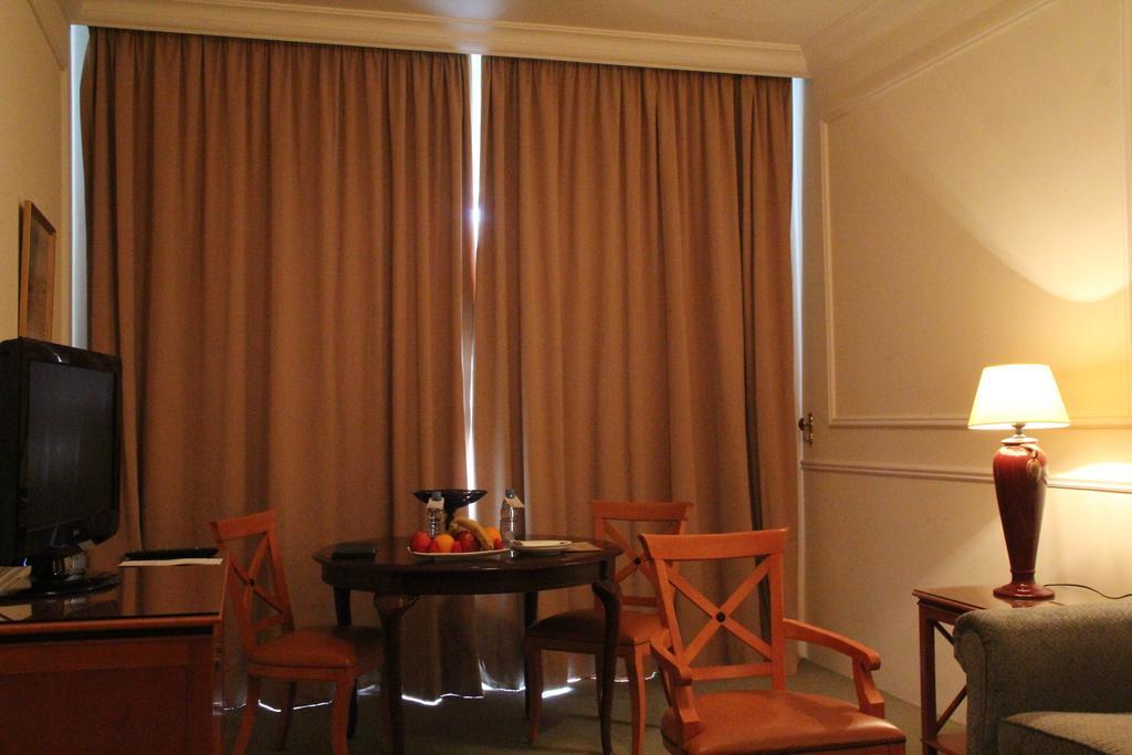 Napoleon Hotel Beirut Eksteriør billede