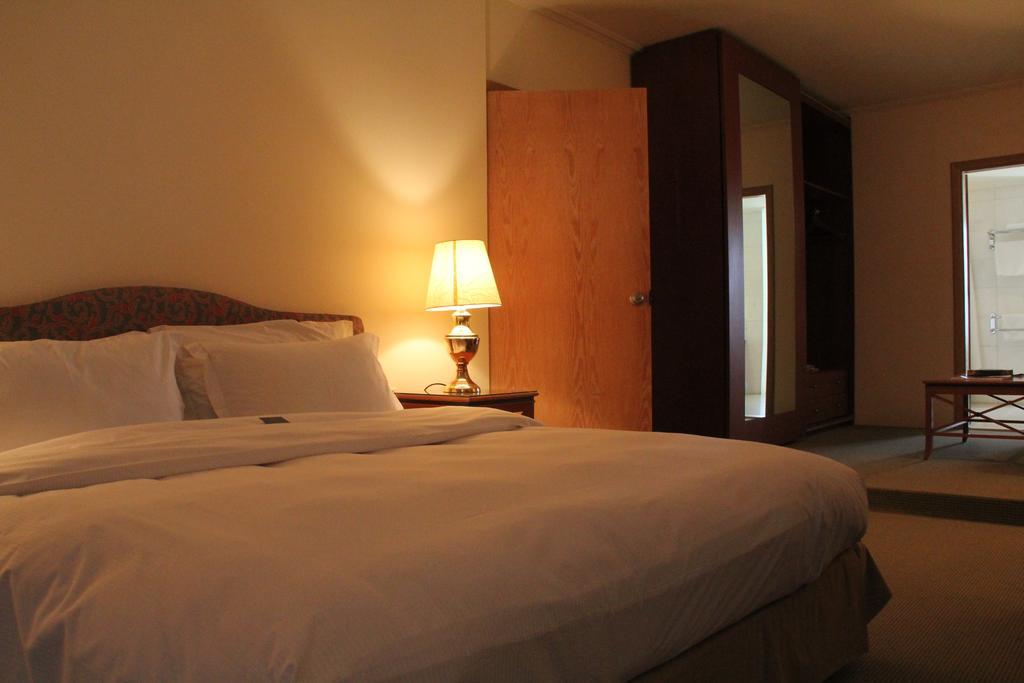 Napoleon Hotel Beirut Eksteriør billede