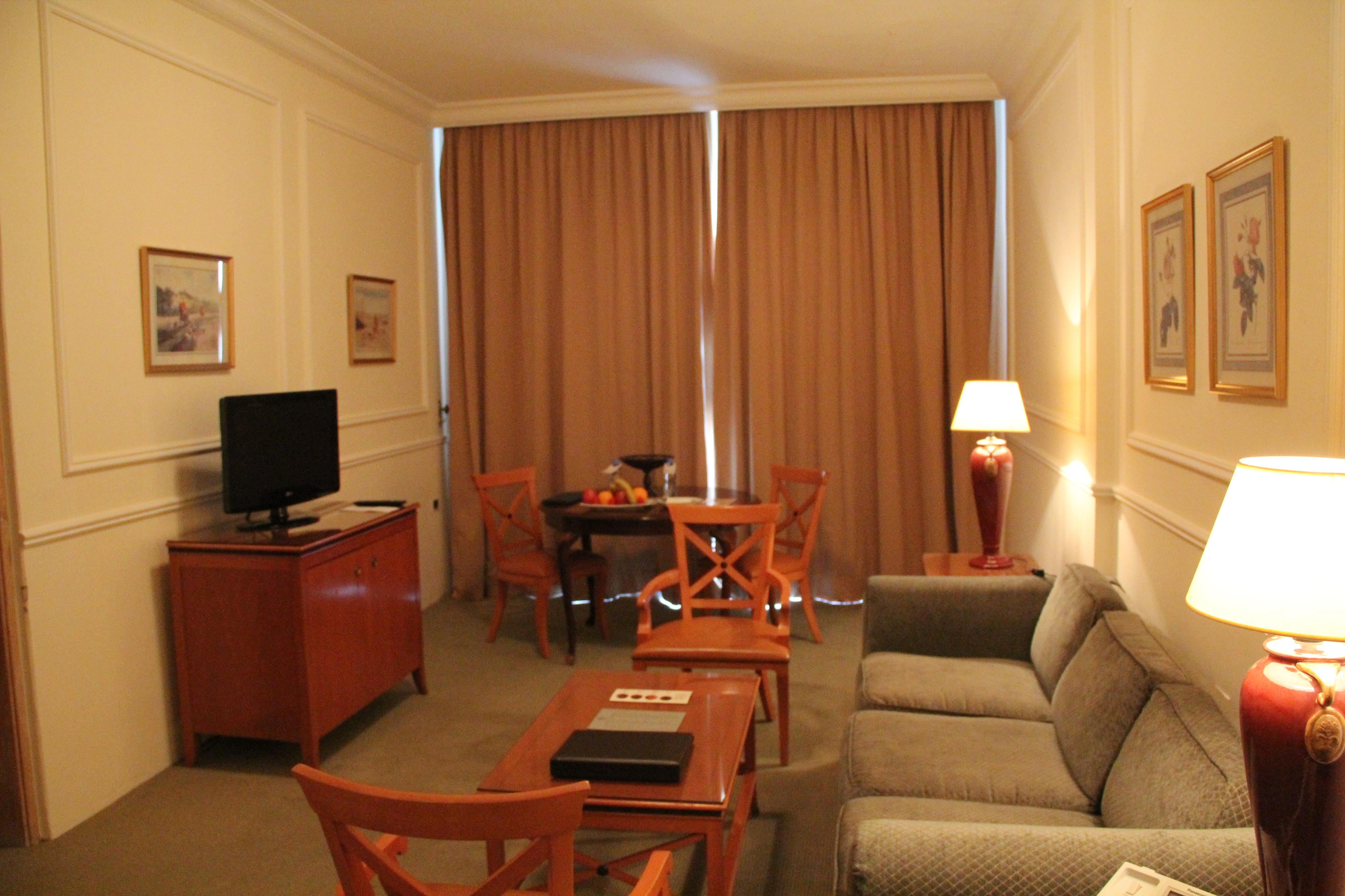 Napoleon Hotel Beirut Eksteriør billede