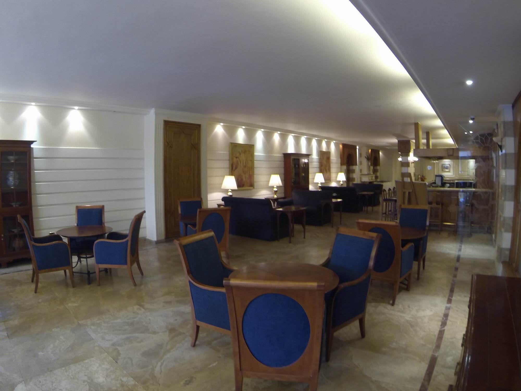 Napoleon Hotel Beirut Eksteriør billede